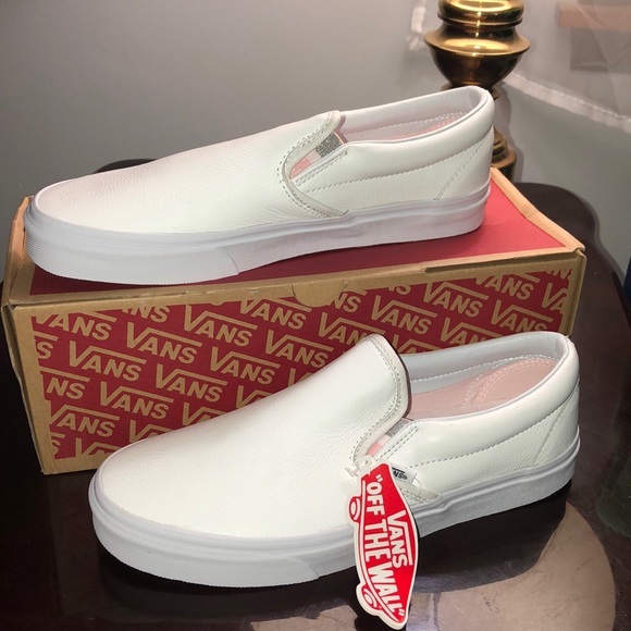 Vans Other - NWB Vans Lurex Gore Classic Slip On. Size 10